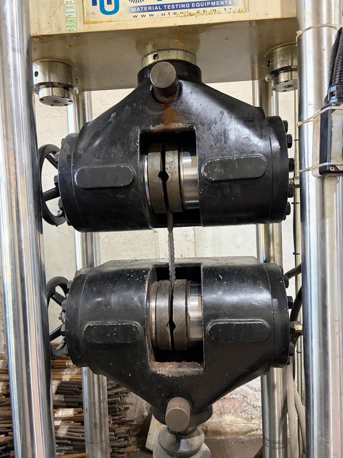 Çelik Çekme Deneyi 3